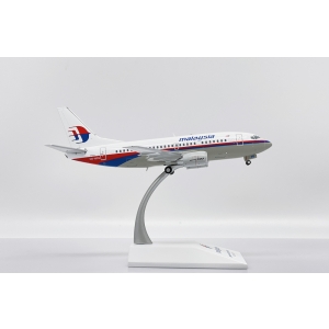 Model Boeing 737-500 Malaysia 1:200 Jc Wings