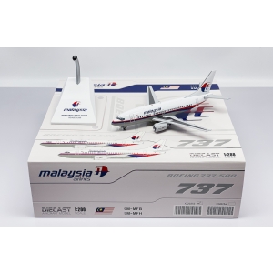 Model Boeing 737-500 Malaysia 1:200 Jc Wings