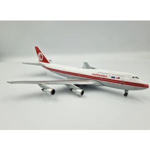 Model Boeing 747-400 Malaysian 1:400 Phoenix 9M-MHK