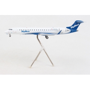 Model Bombardier CRJ700 SkyWest 1:200