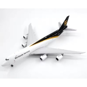 Model Boeing 747-8F UPS 1:400 N628UP