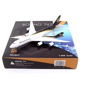 Model Boeing 747-8F UPS 1:400 N628UP