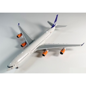 Model Airbus A340-300 SAS Scandinavian 1:400 OY-KBD