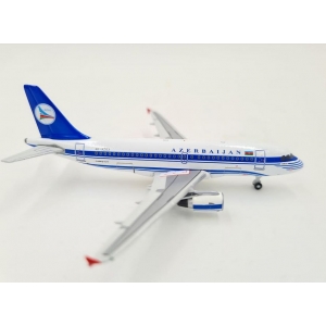 Model Airbus A319 Azerbaijan 1:400 Phoenix