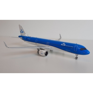 Model Airbus A321neo KLM 1:200 PH-AXB Inflight