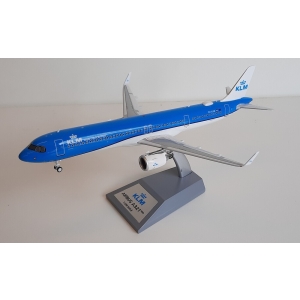 Model Airbus A321neo KLM 1:200 PH-AXB Inflight