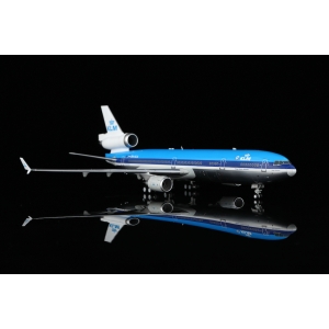 Model MD11 KLM 1:200 PH-KCA SQ WINGS