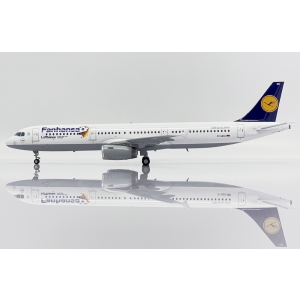 Model Airbus A321 Lufthansa Fanhansa 1:200 D-AIDG