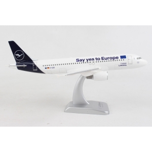 Model Airbus A320 Lufthansa Say Yes to Europe