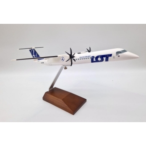 Model Bombardier Dash 8 Q400 LOT 1:100 SP-EQB UNIKAT!