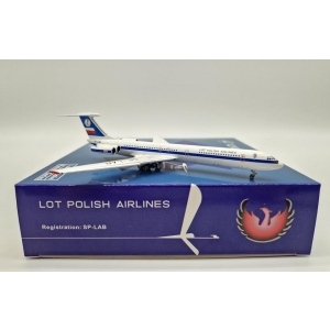 Model Ilyushin IŁ62 LOT 1:400 SP-LAB