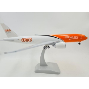 Model Boeing 777-200F TNT 1:200 HOGAN