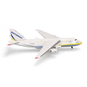 Model Antonov AN124 1:500 Herpa