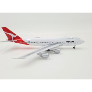 Model Boeing 747-200 QANTAS 1:400 VH-ECC