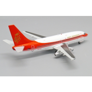 Model Boeing 737-200 DRAGONAIR 1:200 MEGA PROMO
