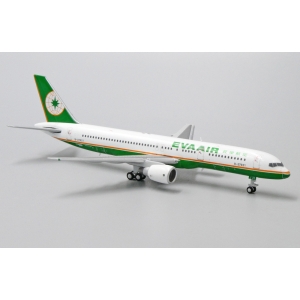 Model Boeing 757-200 EVA AIR 1:400