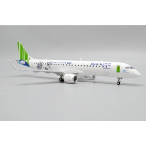 Model Embraer 190 Bamboo 1:200 OY-GDB - OSTATNI!