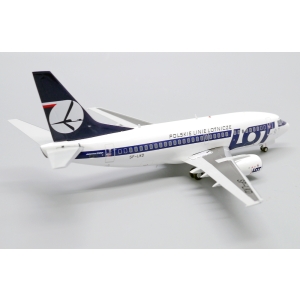 Model Boeing 737-500 LOT 1:200 SP-LKD