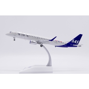 Model Embraer 195 SAS Scandinavian 1:200 SE-RSL