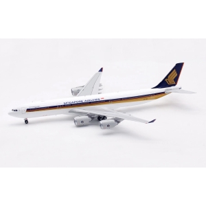 Model Airbus A340-500 SINGAPORE 1:200 9V-SGB Jc Wings