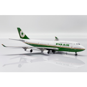Model Boeing 747-400 EVA AIR 1:400 plus brelok Aviationtag!