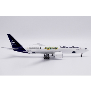 Model Boeing 777F Lufthansa Cargo 1:400 Interactive D-ALFI