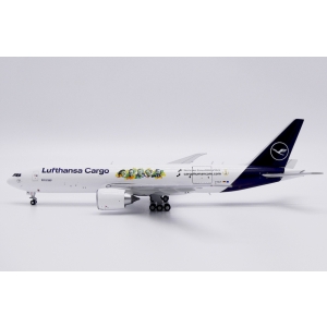 Model Boeing 777F Lufthansa Cargo 1:400 Interactive D-ALFI