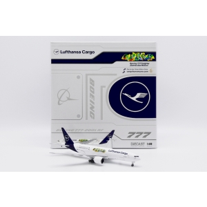 Model Boeing 777F Lufthansa Cargo 1:400 Interactive D-ALFI