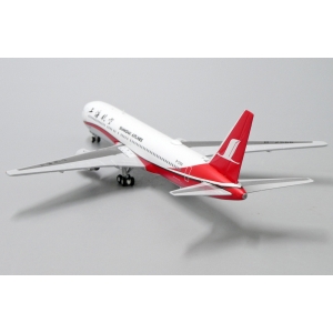 Model Boeing 767-300 Shanghai Airlines 1:400 B2566