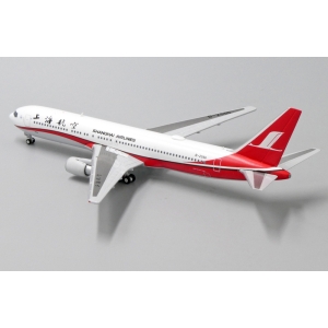 Model Boeing 767-300 Shanghai Airlines 1:400 B2566