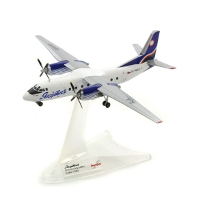 Model Antonov An24RV Yakutia Airlines 1:200 - OSTATNI!