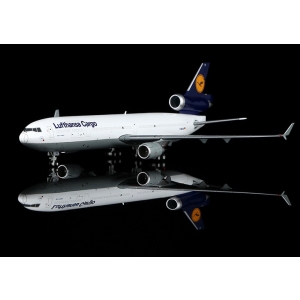 Model McDonnell Douglas MD11 LUFTHANSA 1:400 D-ALCD Cargo
