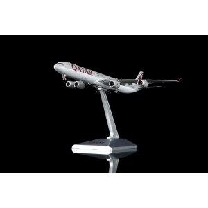 Model Airbus A340-600 QATAR AIRWAYS 1:400 A7-AGA