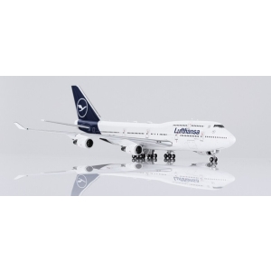 Model Boeing 747-400 LUFTHANSA 1:400 D-ABVY