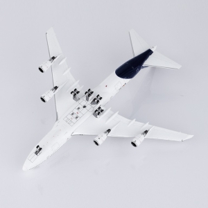 Model Boeing 747-400 LUFTHANSA 1:400 D-ABVY