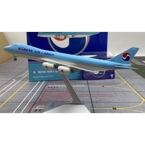 Model Boeing 747-8F KOREAN Cargo 1:400