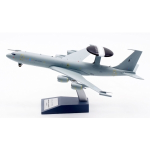 Model E3B Awacs Sentry RAF Royal Air Force 1:200 INFLIGHT
