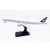 Model Boeing 777-300 CATHAY 1:400 B-KQZ